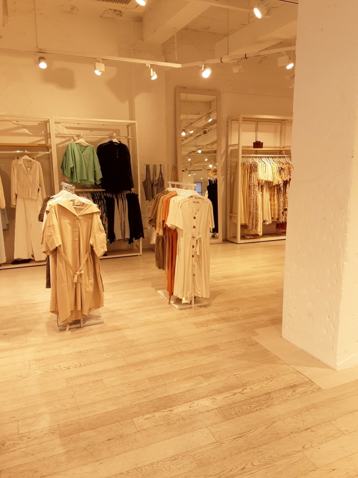 [光州] [事後免税店] 8 SECONDS（エイトセカンズ）・チュンジャンロ（忠将路）店（에잇세컨즈 충장로점）