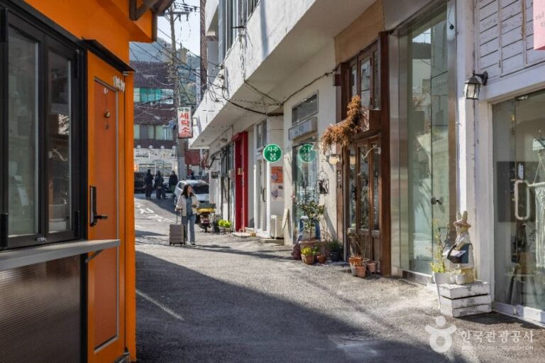 [釜山] ヘリダンギル（해리단길）