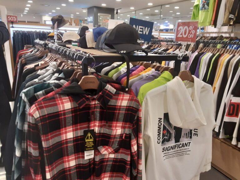 [釜山] [事後免税店] ERニューコアアウトレット・トクチョン（徳川）（ER 뉴코아아울렛 덕천）