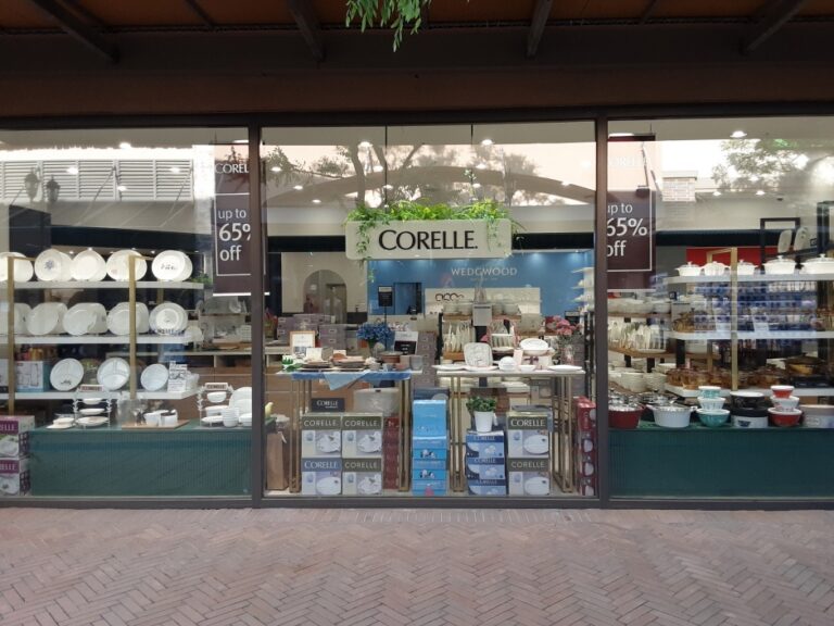 [釜山] [事後免税店] Corelle（コレール）・シンセゲ（新世界）アウトレットプサン（釜山）店（코렐 신세계아울렛 부산점）