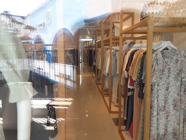 [釜山] [事後免税店] LINE（ライン）・ロッテ（ア）トンブサン（東釜山）店（라인_롯데（아）동부산점*）