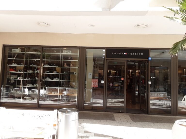 [釜山] [事後免税店] THE HANDSOME（ハンサム）Tommy Hilfiger（トミー ヒルフィガー）・ロッテトンブサン（東釜山）（한섬 타미힐피거 롯데동부산）