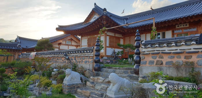 [世宗] 学棽斎（학림재）