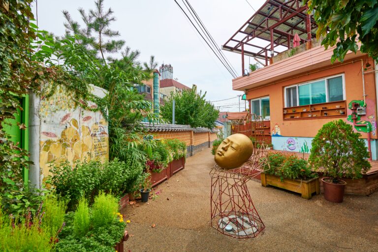 [京畿道] 水原池洞壁画村（수원 지동벽화마을）