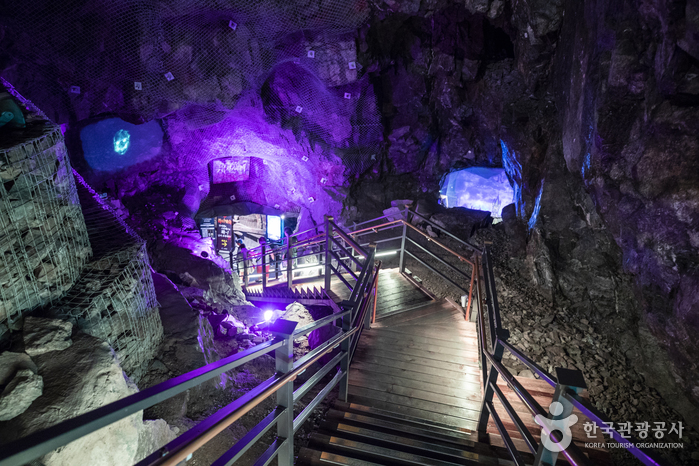 [京畿道] 光明洞窟（광명동굴）