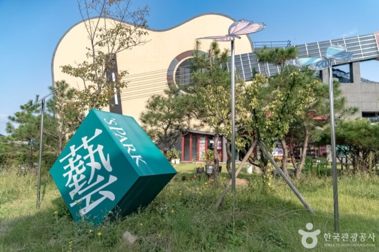 [京畿道] 利川陶磁芸術村（利川Ye’s Park）（이천도자예술마을（이천 예스파크））