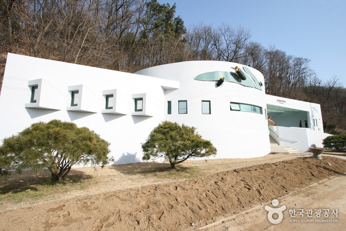 [京畿道] 蛍のトイレ（반딧불이화장실）