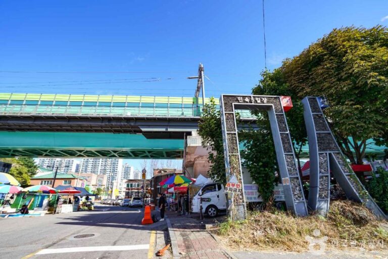 [京畿道] 磨石五日市（3、8日）（마석 5일장（3, 8일））