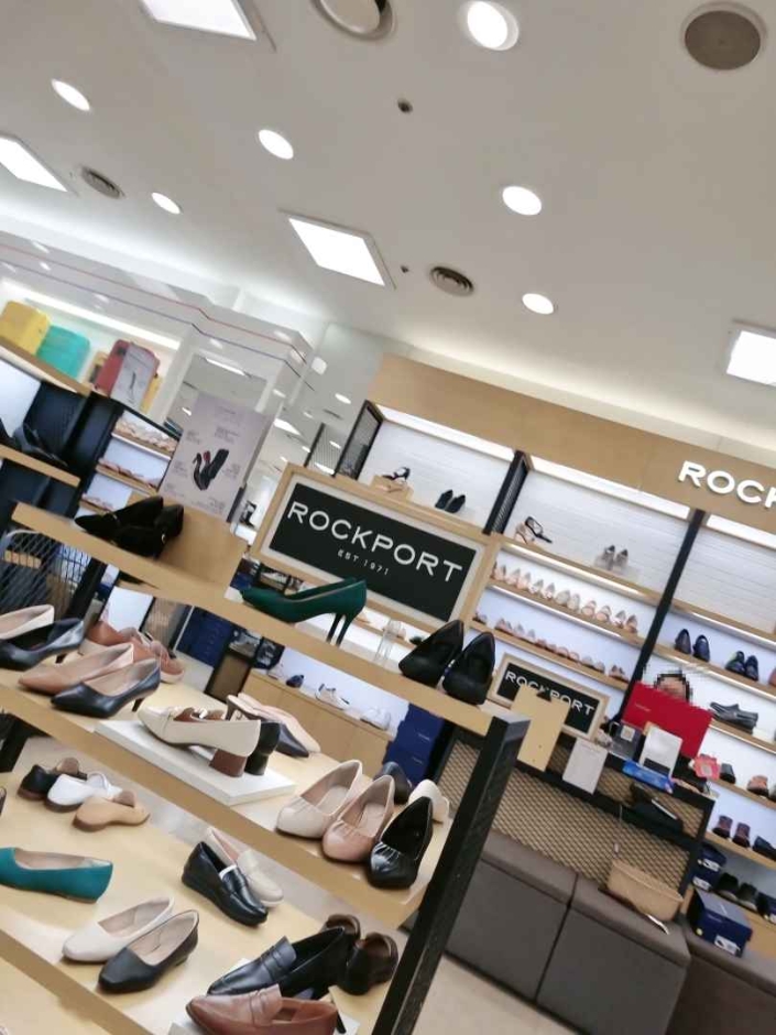 [京畿道] [事後免税店] ROCKPORT（ロックポート）・ニューコアピョンチョン（坪村）（락포트 뉴코아 평촌）