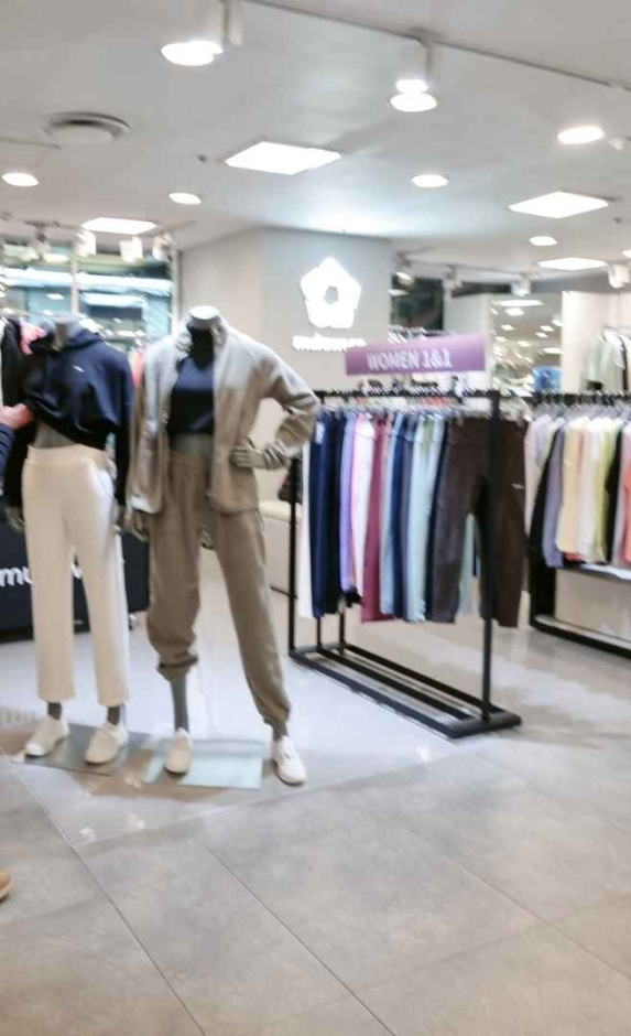 [京畿道] [事後免税店] mulawear（ミュラウェア）・ニューコアピョンチョン（坪村）（뮬라웨어 뉴코아 평촌）