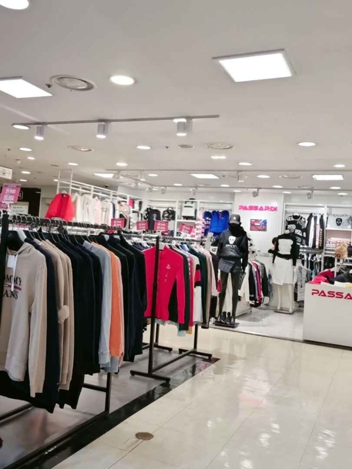 [京畿道] [事後免税店] PASSARDI（パサディ）ゴルフ・ニューコアクァンミョン（光明）店（파사디 골프 뉴코아 광명점）