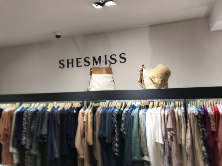 [京畿道] [事後免税店] SHESMISS（シーズミス）（쉬즈미즈）