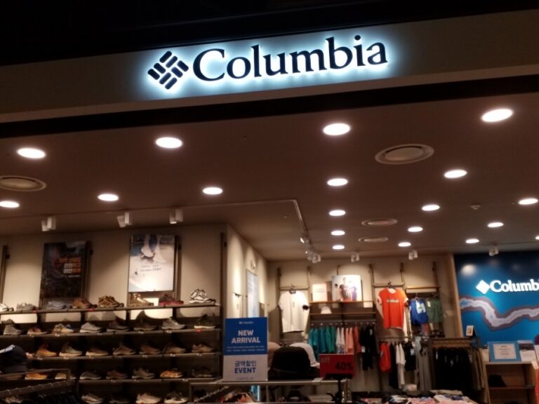 [京畿道] [事後免税店] Columbia（コロンビア）（콜롬비아）