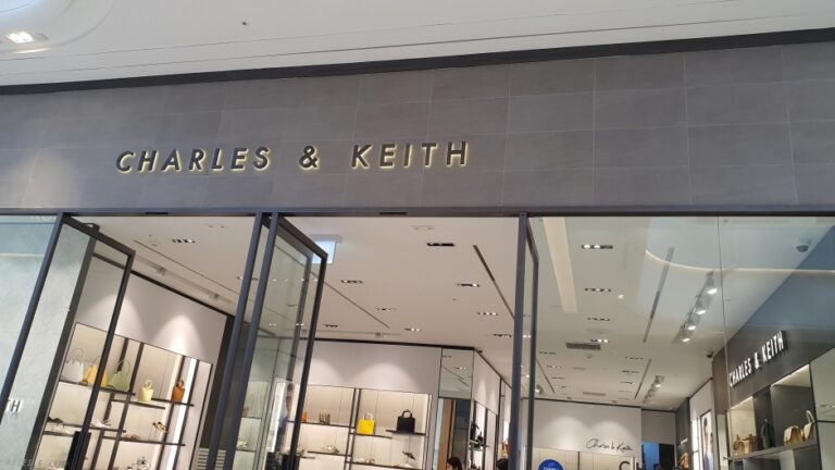 [京畿道] [事後免税店] CHARLES ＆ KEITH（CHARLES ＆ KEITH）