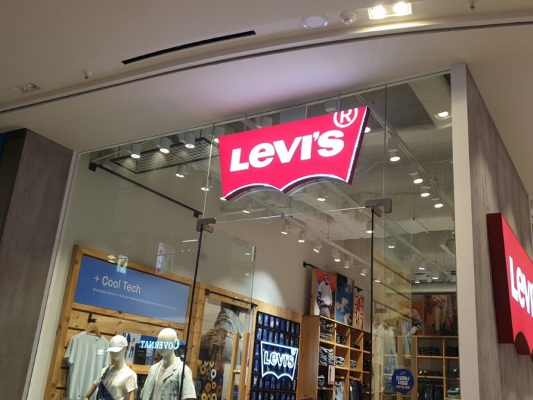 [京畿道] [事後免税店] LEVI’S（リーバイス）（리바이스）