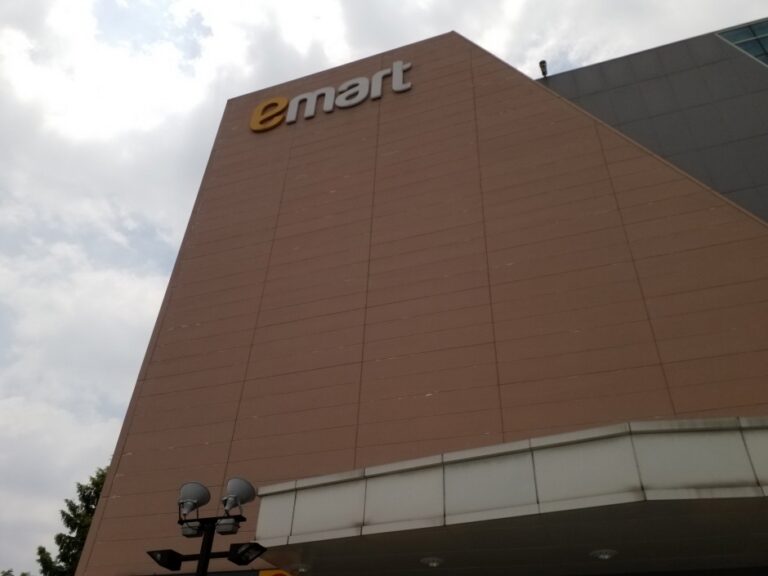 [京畿道] [事後免税店] イーマートトレーダーズ・スウォン（水原）（이마트트레이더스 수원）