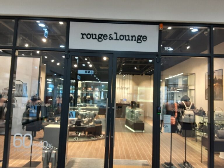 [京畿道] [事後免税店] THE HANDSOME（ハンサム）Rouge＆Lounge・現代キンポ（金浦）（한섬 루즈앤라운지 현대김포）