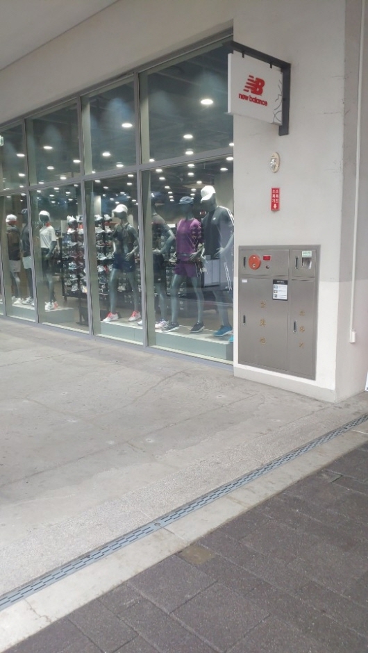 [京畿道] [事後免税店] New Balance（ニューバランス）（뉴발란스）