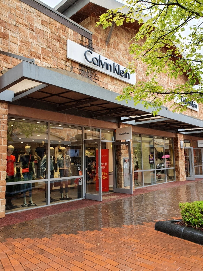 [京畿道] [事後免税店] PVH CKジーンズ・シンセゲ（新世界）ヨジュ（驪州）（PVH CK진 신세계여주）