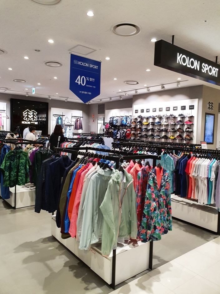 [京畿道] [事後免税店] KOLON（コーロン）スポーツ・ロッテクァンギョ（光教）（코오롱 스포츠 롯데광교）