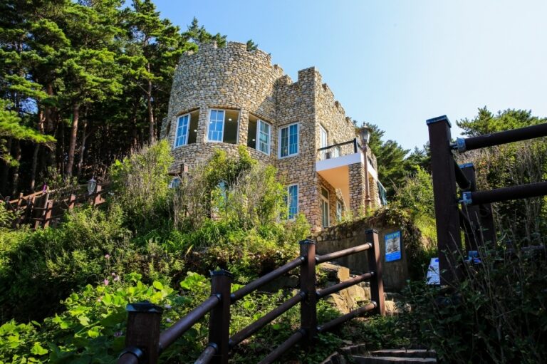 [江原道] 金日成別荘（김일성 별장）