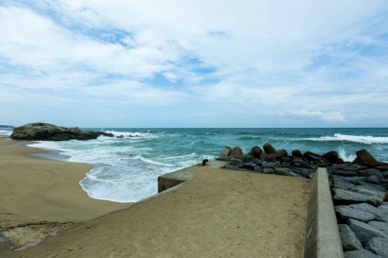 [江原道] 沙斤津海辺（沙斤津海水浴場）（사근진해변（사근진해수욕장））