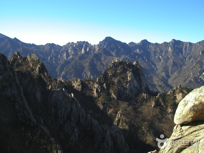 [江原道] 雪岳山権金城（설악산 권금성）