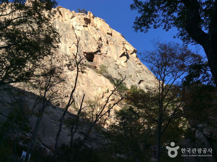 [江原道] 金剛窟（금강굴）