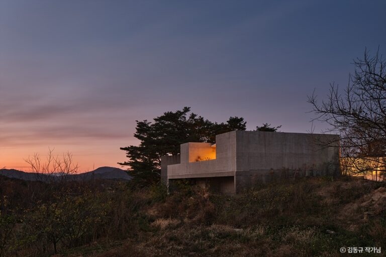 [江原道] 曙露斎（서로재）