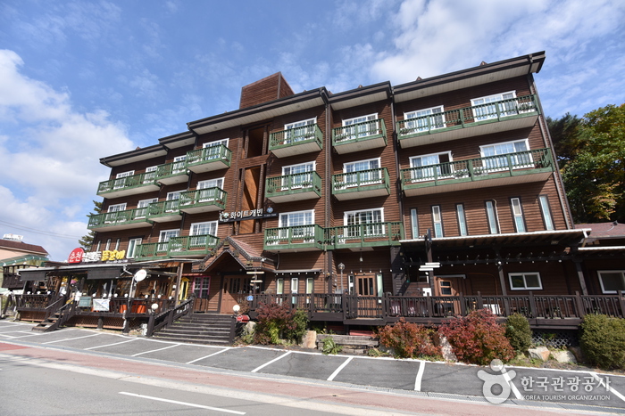 [江原道] ホワイトキャビン（화이트캐빈）