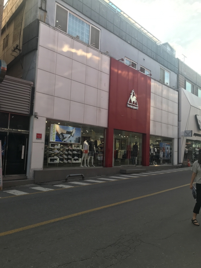 [江原道] [事後免税店] le coq sportif（ルコックスポルティフ）（르꼬끄스포르티브）