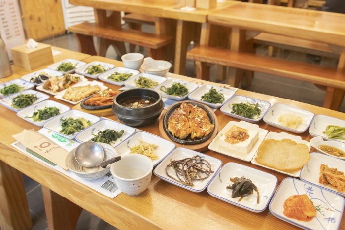 [江原道] 五台山民俗食堂 (오대산민속식당)