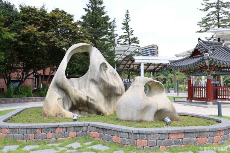 [忠清北道] 水安堡温泉足浴道（수안보온천 족욕길）