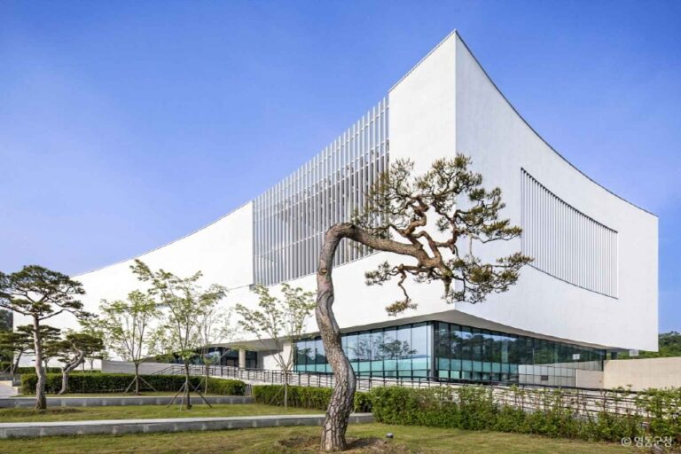 [忠清北道] レインボーヒーリングセンター (레인보우 힐링센터)