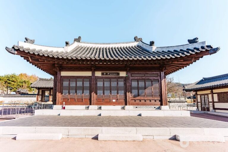 [忠清北道] 椒井行宮（초정행궁）