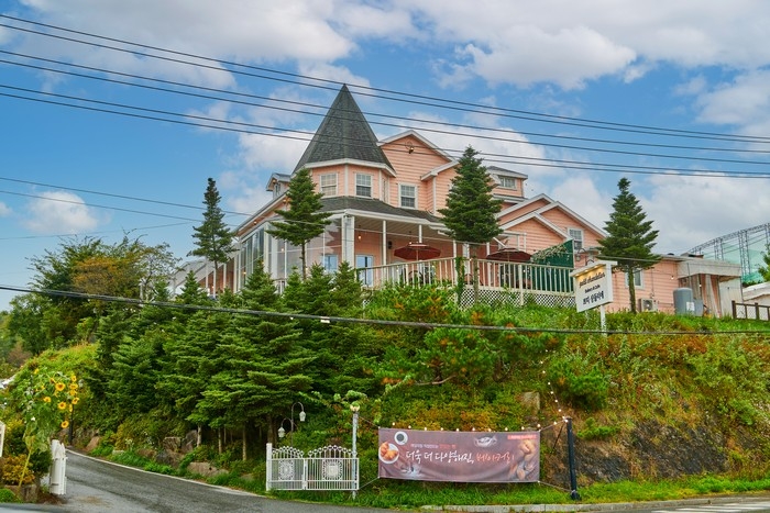 [忠清北道] プチシャンデリア（쁘띠샹들리에）