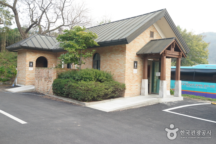 [忠清南道] 牙山 貢税里聖堂（아산 공세리성당）