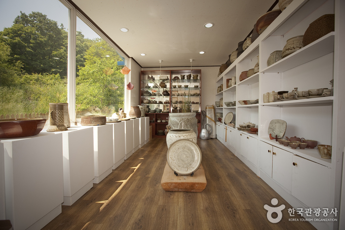 [忠清南道] 鶏龍山陶芸村（계룡산도예촌）