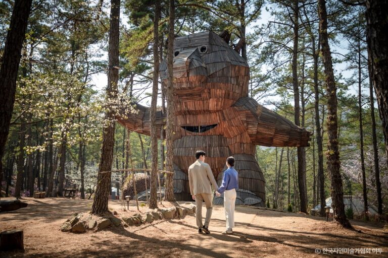 [忠清南道] 燕尾山自然美術公園（연미산 자연미술공원）