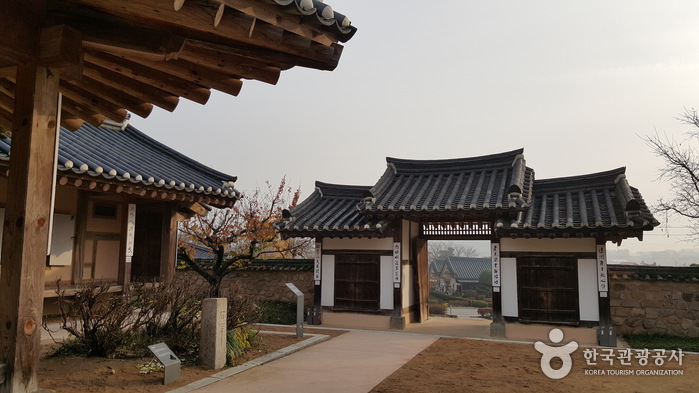 [忠清南道] 秋史古宅（추사고택）