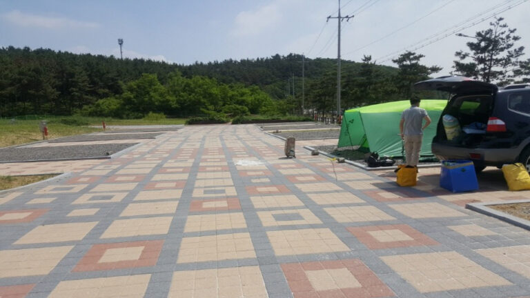 [忠清南道] 唐津蘭芝島国民余暇キャンプ場（당진난지도 국민여가캠핑장）