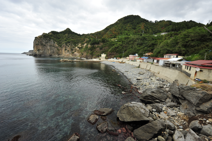 [慶尚北道] 鶴圃海岸（鬱陵島、独島国家地質公園）（학포해안（울릉도, 독도 국가지질공원））