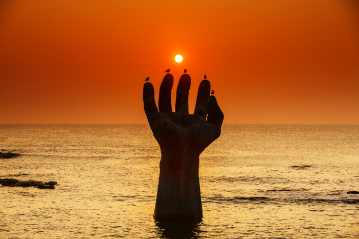 [慶尚北道] 虎尾岬韓民族日の出祭り（호미곶한민족해맞이축전）