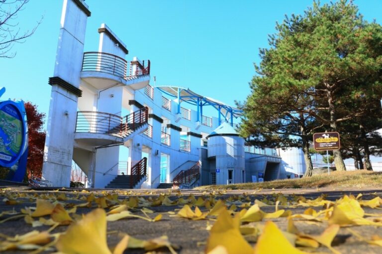 [慶尚南道] 晋陽湖公園（晋陽湖展望台、動物園）（진양호 공원（진양호 전망대, 동물원））