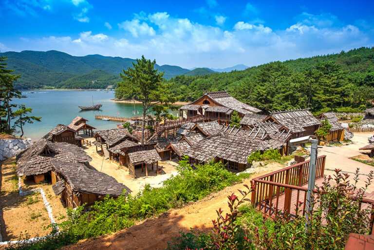 [慶尚南道] 海洋ドラマセット『逆賊』ロケ地 (‘역적’촬영지 해양드라마세트장)