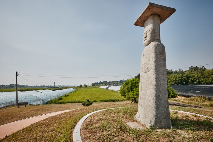 [全北] 益山 古都里 石造如来立像（익산 고도리 석조여래입상）