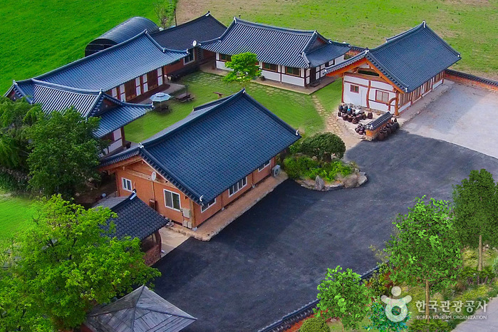 [全北] 韓屋ペンション ナビエクム（한옥펜션 나비의 꿈）