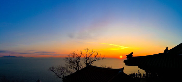 [全羅南道] 麗水向日庵日の出祭り（여수향일암일출제）