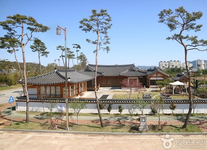 [全羅南道] ステイ黄龍 [韓国観光品質認証] / 스테이황룡 [한국관광 품질인증/Korea Quality]