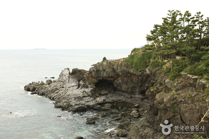 [済州] 南元クンオン海岸（남원 큰엉해안）